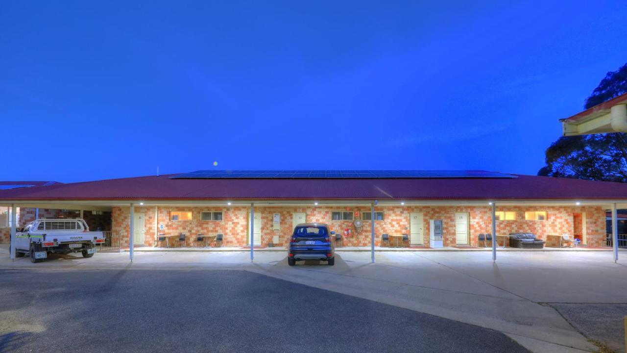 Golfers Inn Tenterfield Zewnętrze zdjęcie