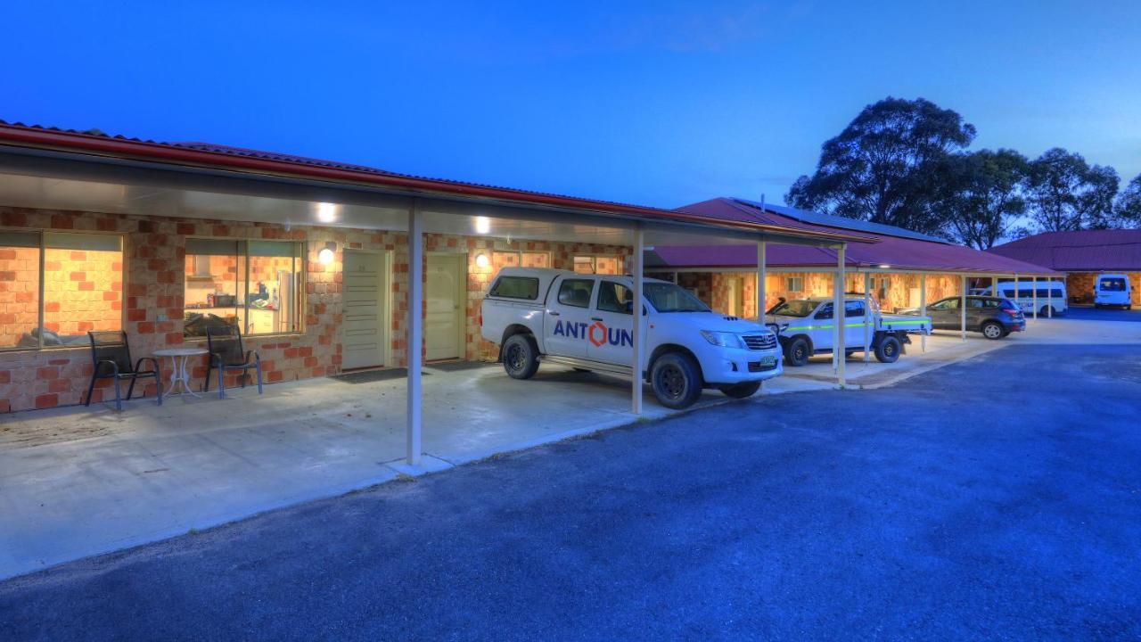 Golfers Inn Tenterfield Zewnętrze zdjęcie